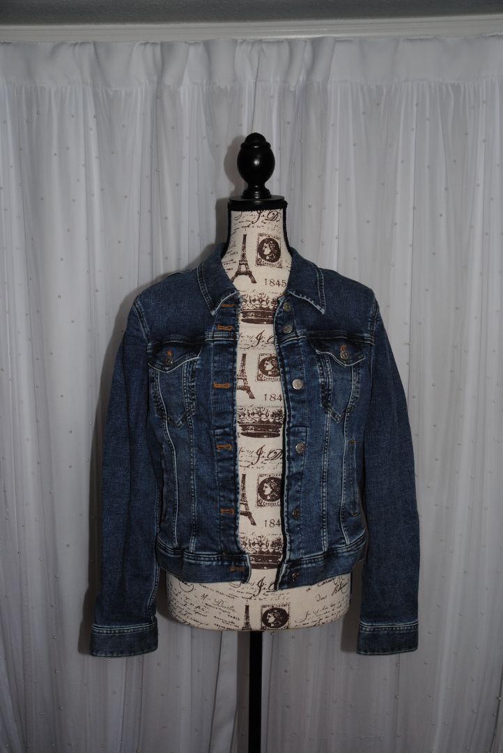 VINTAGE DENIM JCREW DISTRESSED TRUCKER DENIM VINTAGE WASH NWOT, M