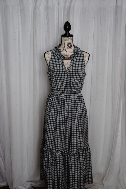 black and white Donna Morgan Midi dress tiered plaid black and white, 6