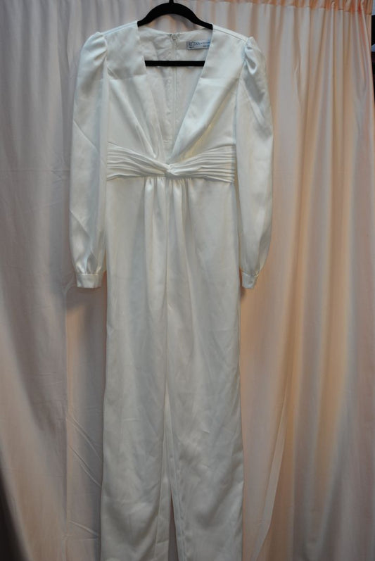 white Mac Duggal Front Twist Puff Sleeve Deep V Jumpsuit, 6
