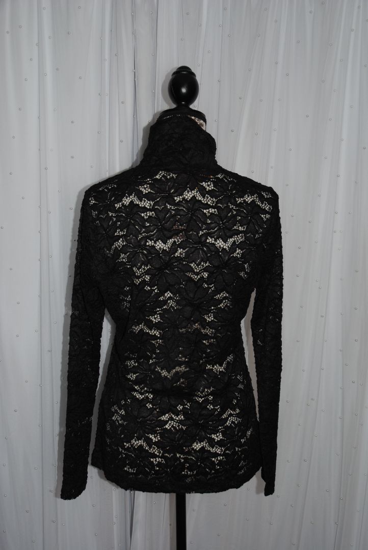 black White house black market NWT lace black mock neck, M