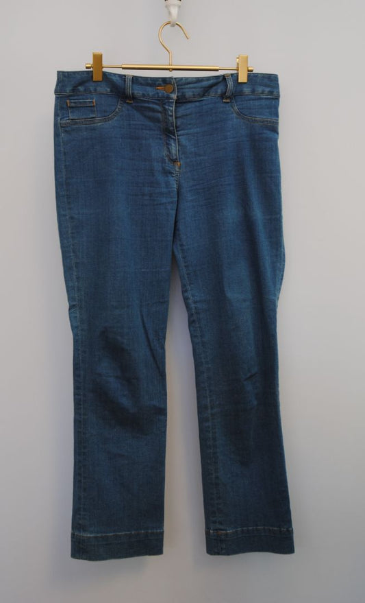10 Veronica Beard mid rise stretch jeans