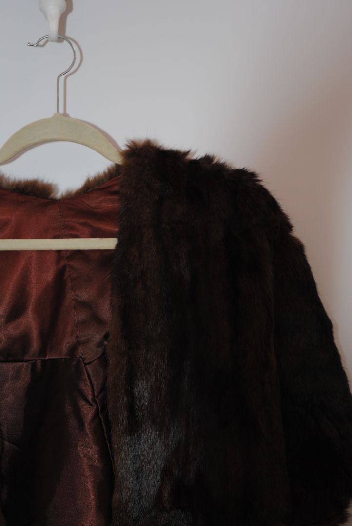 Brown Kerry Brooke Fashions mink bolero, Length: 22 in Bust (flat): 19.5 in Sleeve Length: 13 in Shoulder to Shoulder: 16 in