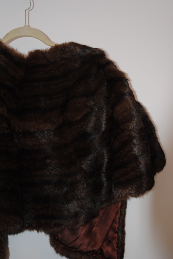 Brown Kerry Brooke Fashions mink bolero, Length: 22 in Bust (flat): 19.5 in Sleeve Length: 13 in Shoulder to Shoulder: 16 in