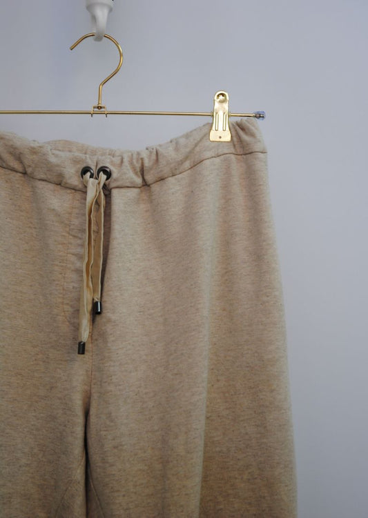 oat Brunello Cucinelli for Neiman Marcus loungewear, APPROXIMATE DIMENSIONS (Estimated Size: Women’s M) Waist (unstretched): 14.5 in (flat) Rise: 11.5 in Inseam: 27.5 in Length: 37 in Leg Opening: 7 in Hips: 21 in (flat across)