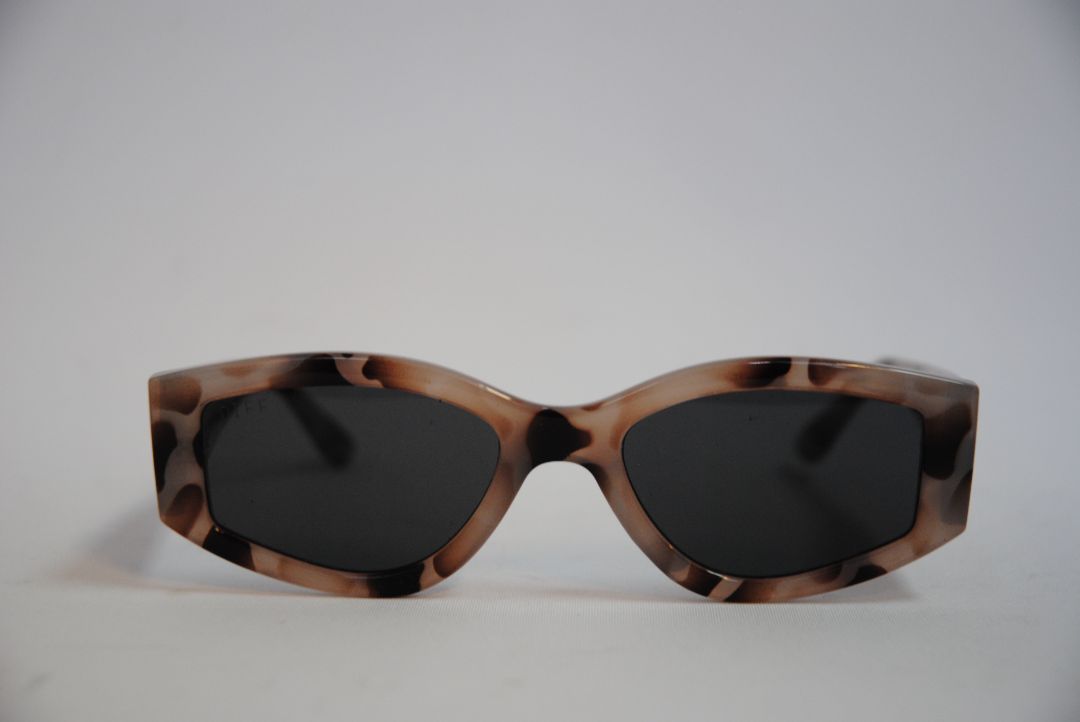 Tortise Pink Diff designer glasses, One Size