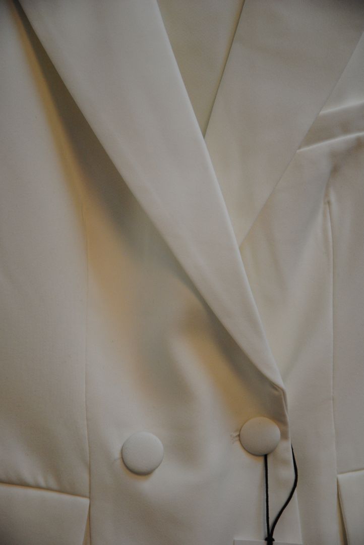 white/ ivory Product Seeker 3 piece suit, s,m,l,xl