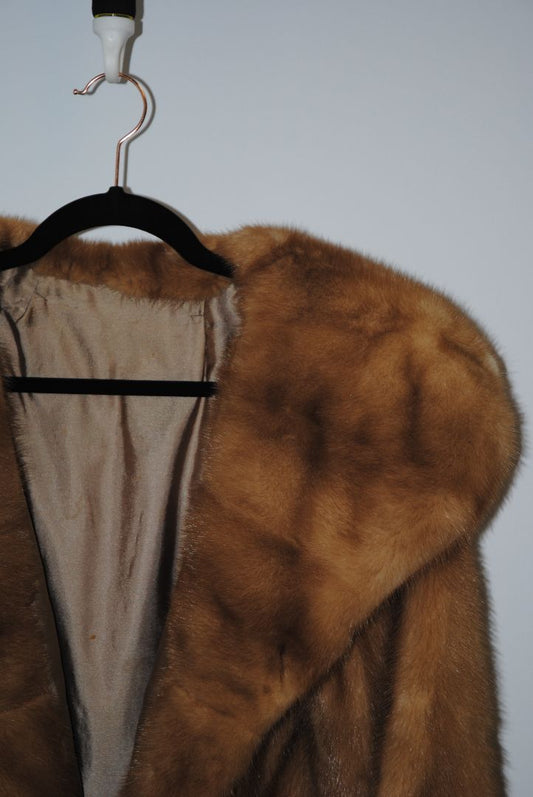 Vintage Genuine Mink Fur Coat with Satin Belt – Golden Honey Brown, One Size