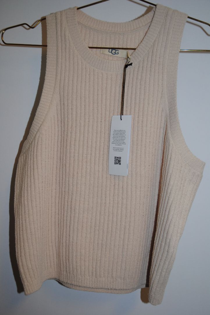 Cream UGG UGG Ribbed Cream Knit Sleeveless Top, L