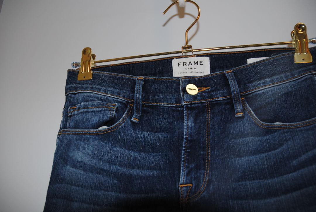 medium wash FRAME le skinny de jeanne, 25