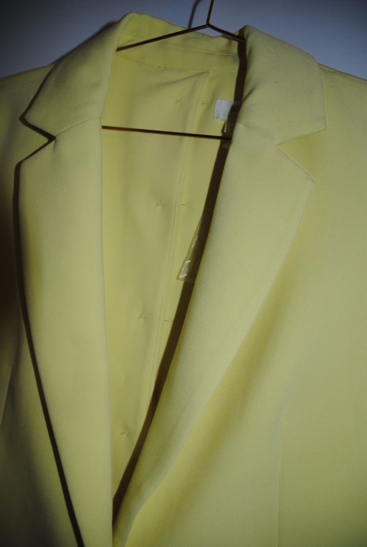 lemon yellow Maeve tailored blazer, 4/6