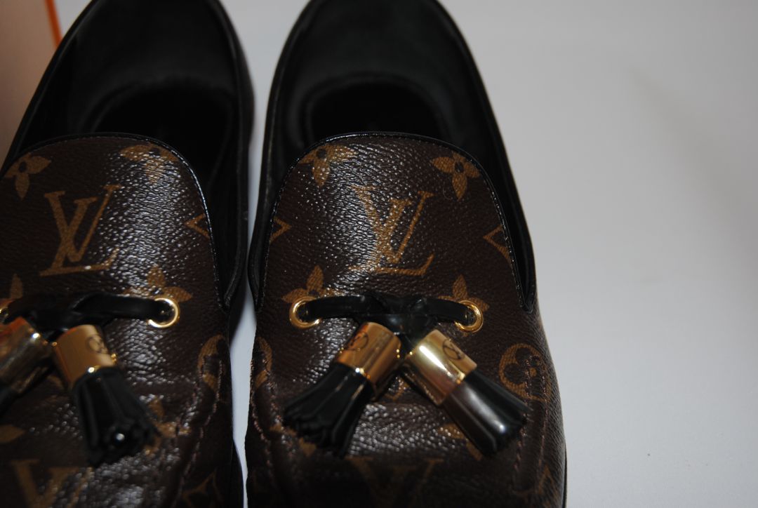 brown Louis Vuitton loafers, 40
