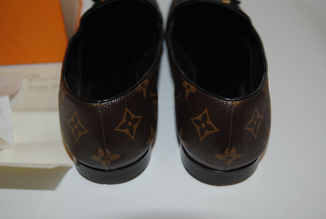 brown Louis Vuitton loafers, 40
