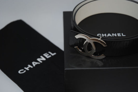 Black Chanel logo buckle waist belt, Estimated Width: ~1.5 inches (approx. 38mm) Size: Please confirm size (typically stamped on the inner lining or leather tag)