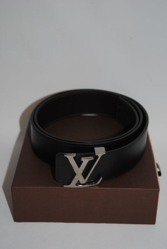 black Louis Vuitton Reversible Belt in Monogram Eclipse Canvas & Calf Leather:, Estimated Width: 40 mm (approx. 1.6 inches)