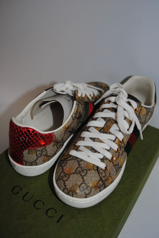 monogram Gucci Supreme Sneaker with Bees and Stars Embroidery, Fit: Typically runs true to size; narrow cut Sole Height: Approx. 1.2 in (3 cm)  EU 35