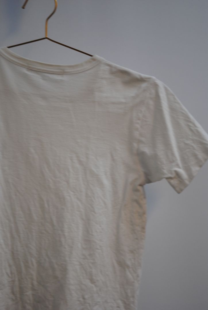white Comme des Garçons PLAY heart logo tshirt, S