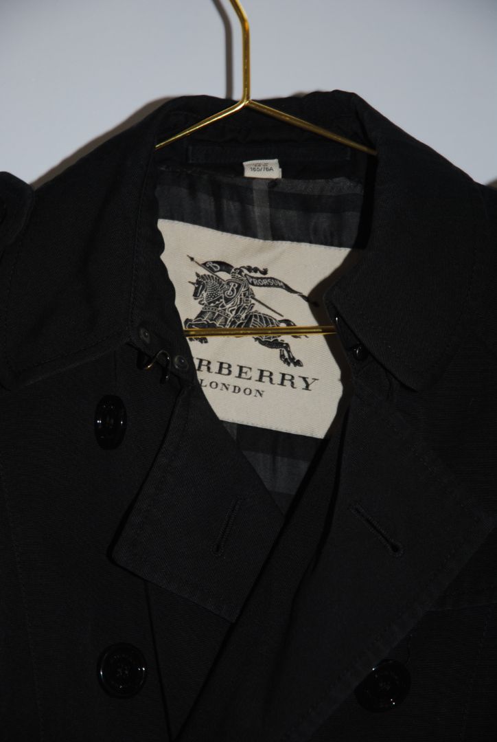 black Burberry black trench heritage coat, S