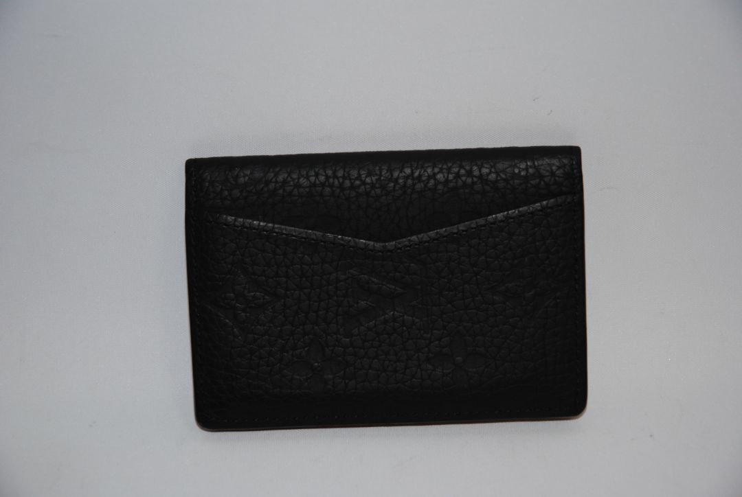 black Louis Vuitton Pocket Organizer, Width: 2.8 in (7.2 cm) Height: 4.3 in (11 cm) Depth: 0.4 in (1 cm) Fit: Compact – fits easily in any pocket or micro bag