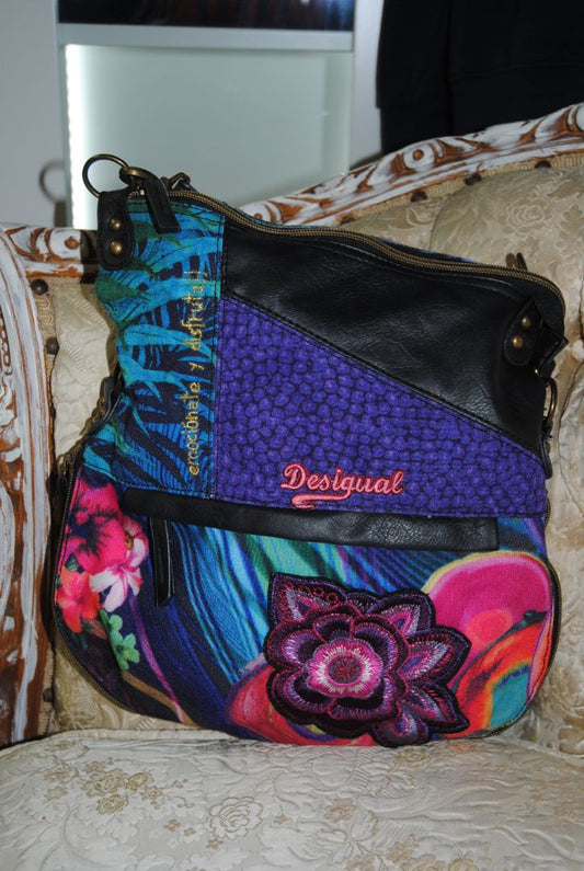 multicolor Desigual multicolor floral patchwork shoulder bag, 📏 Dimensions Height: 11 in (28 cm) Width: 13 in (33 cm) Depth: 4 in (10 cm) Strap Drop: 10–12 in (adjustable)