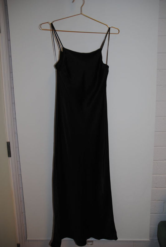 black Zara midi dress, S