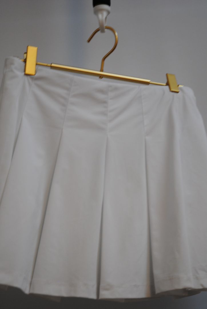 white Wilson pleated white skirt, S