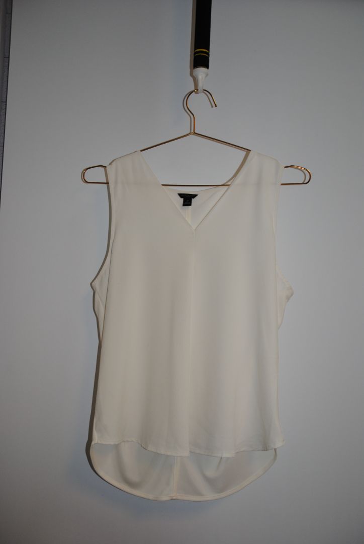 white Ann Taylor v neck shell, MP