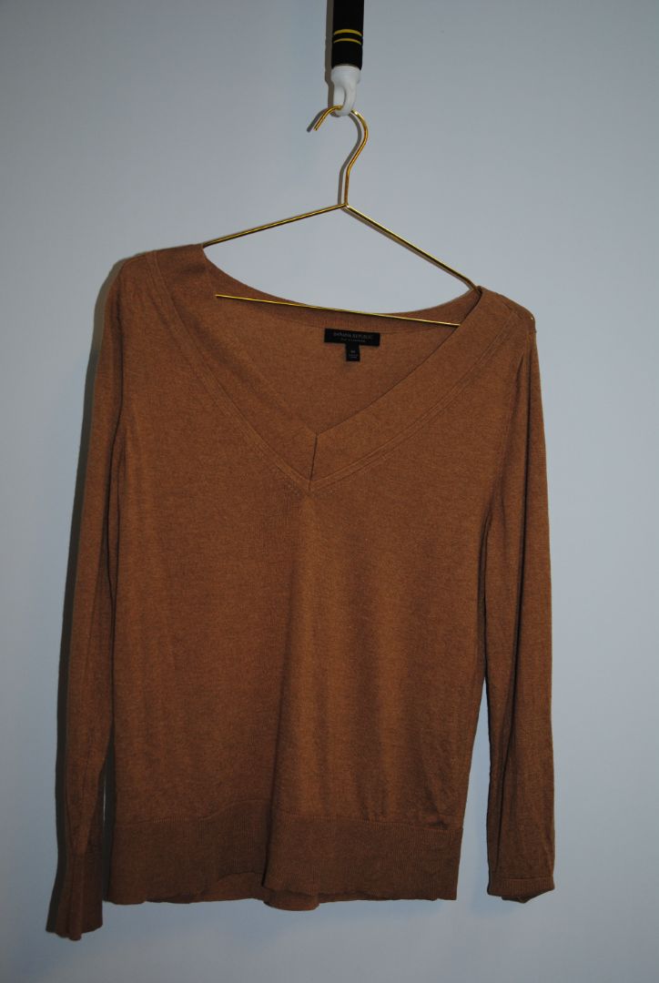camel Banana Republic silk cashmere blend sweater