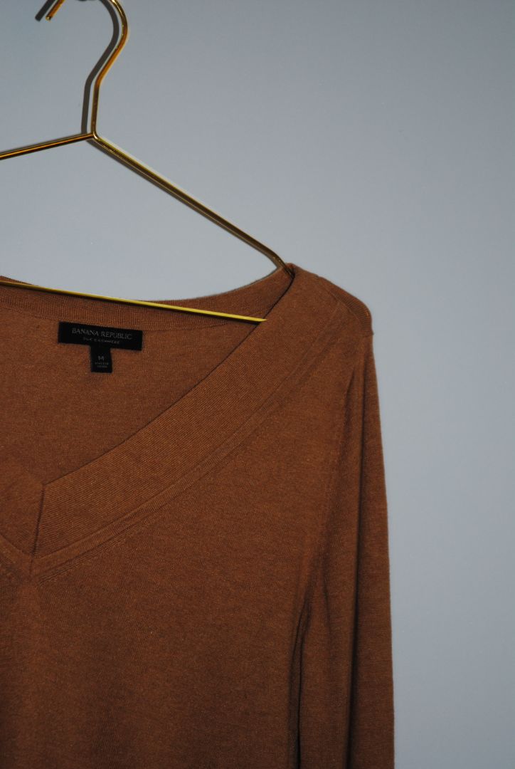 camel Banana Republic silk cashmere blend sweater