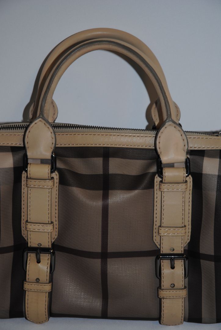 beige and gray Burberry bowling bag, 📏 Dimensions Height: 8” (20 cm) Width: 12” (30.5 cm) Depth: 6.5” (16.5 cm) Handle Drop: 4” (10 cm)