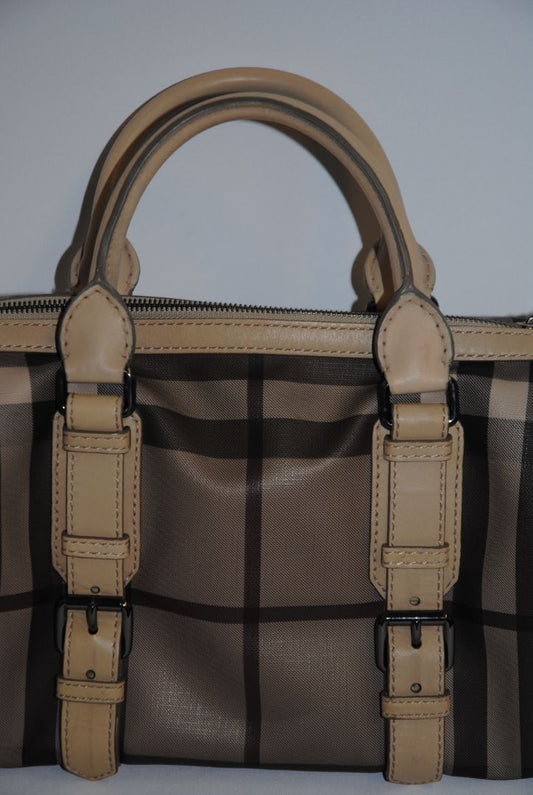 beige and gray Burberry bowling bag, 📏 Dimensions Height: 8” (20 cm) Width: 12” (30.5 cm) Depth: 6.5” (16.5 cm) Handle Drop: 4” (10 cm)
