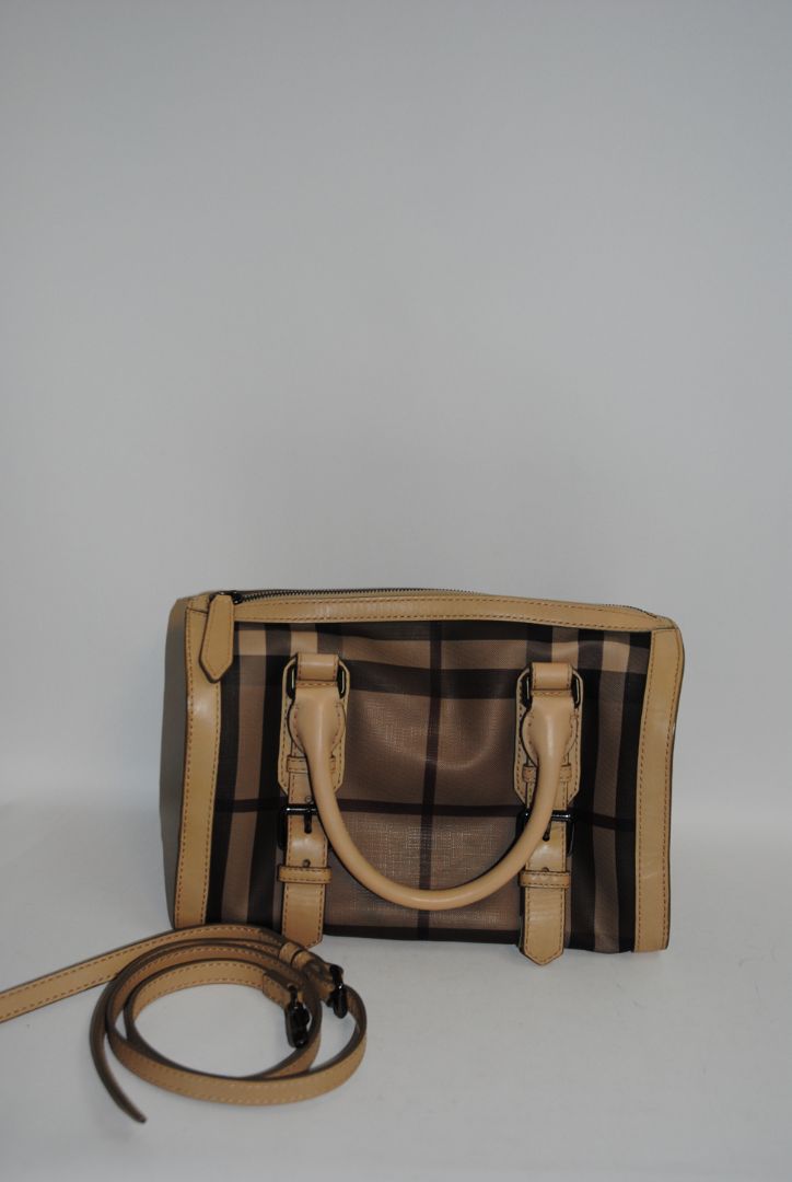beige and gray Burberry bowling bag, 📏 Dimensions Height: 8” (20 cm) Width: 12” (30.5 cm) Depth: 6.5” (16.5 cm) Handle Drop: 4” (10 cm)