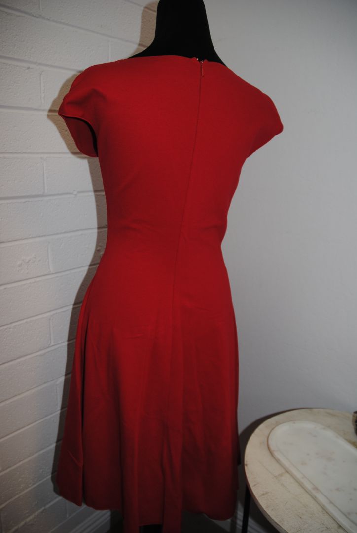 red Armani Collezioni v neck fit and flare, 2