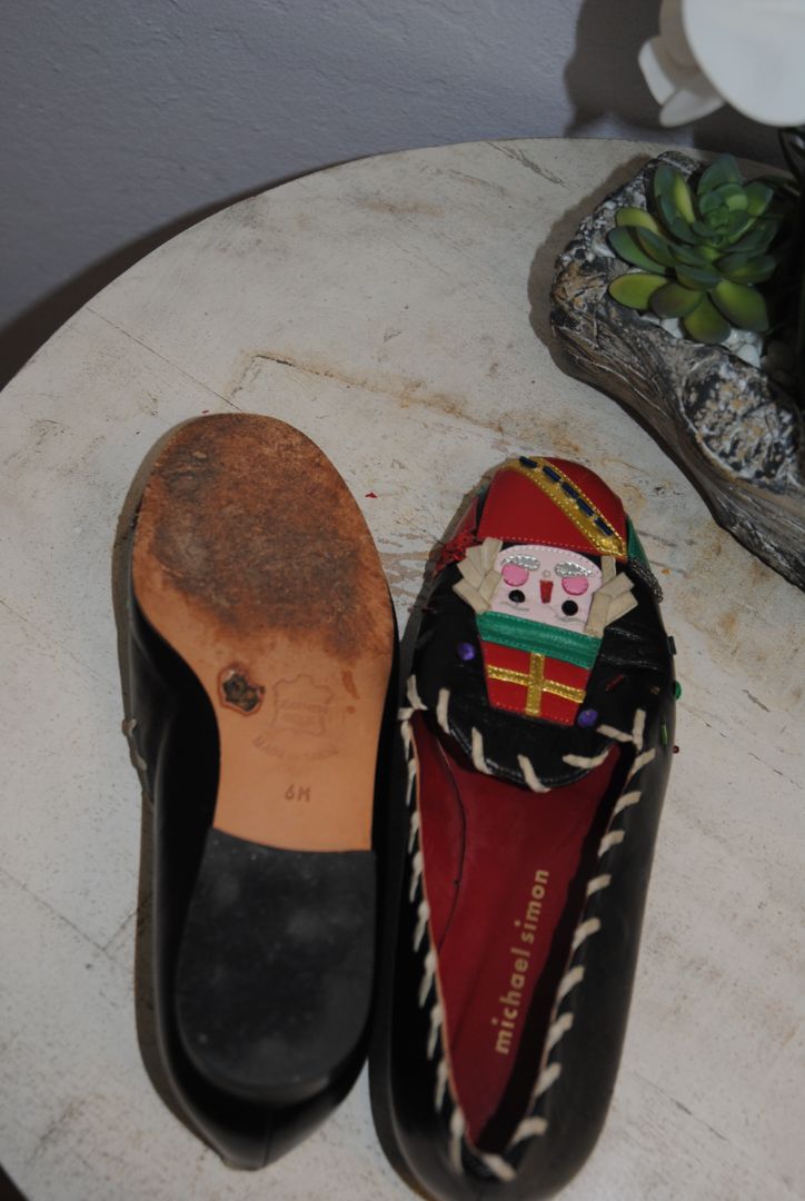 Michael Simon Black Nutcracker Flats 6M