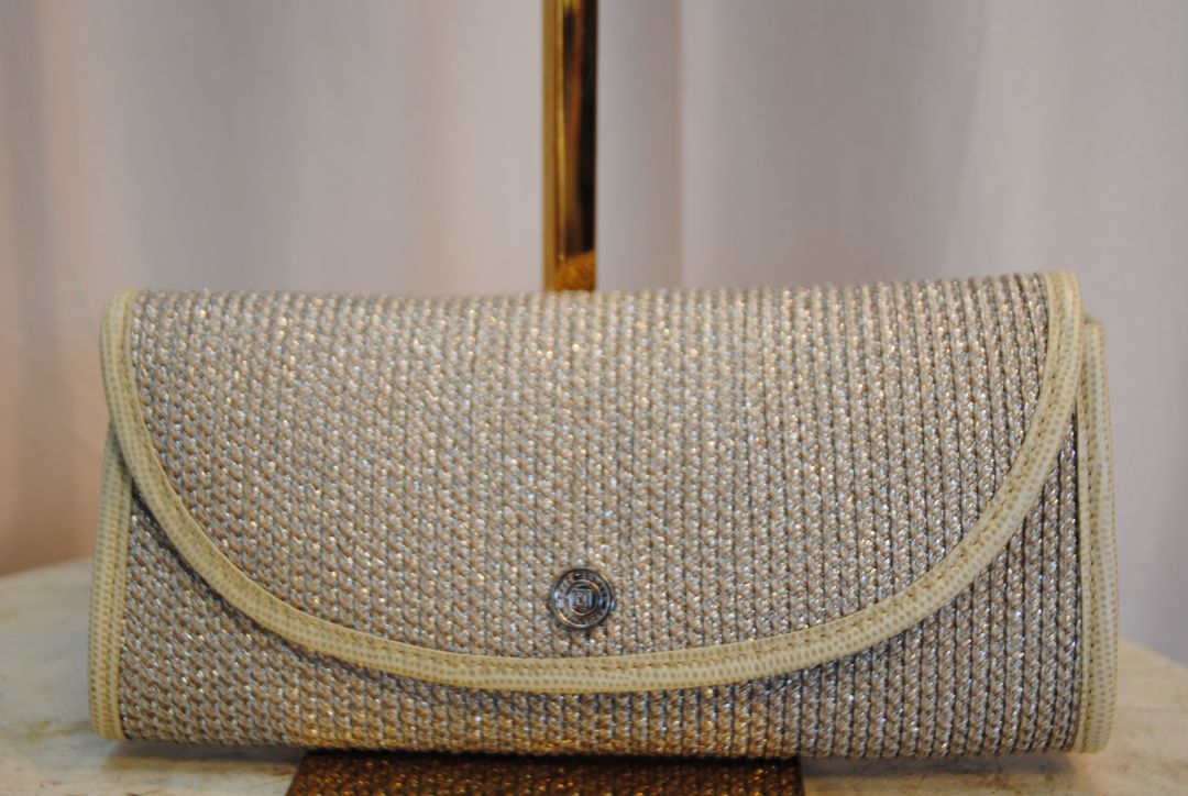 cream Eric Jarvits clutch