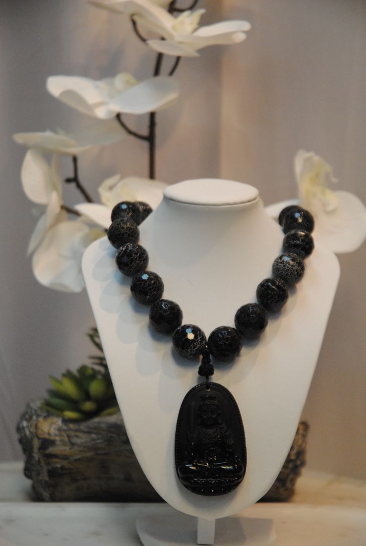 onyx Arlene Palmer Crackle Agate Obsidian Necklace, one size