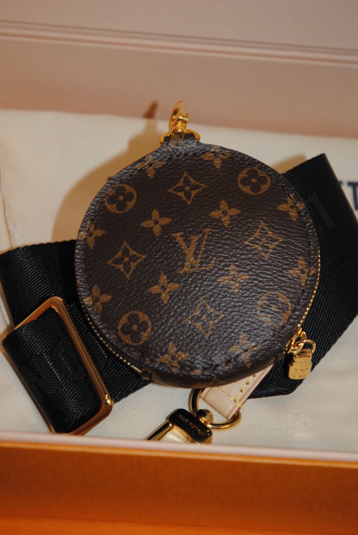 Louis Vuitton Brown Monogram Round Coin Purse Set