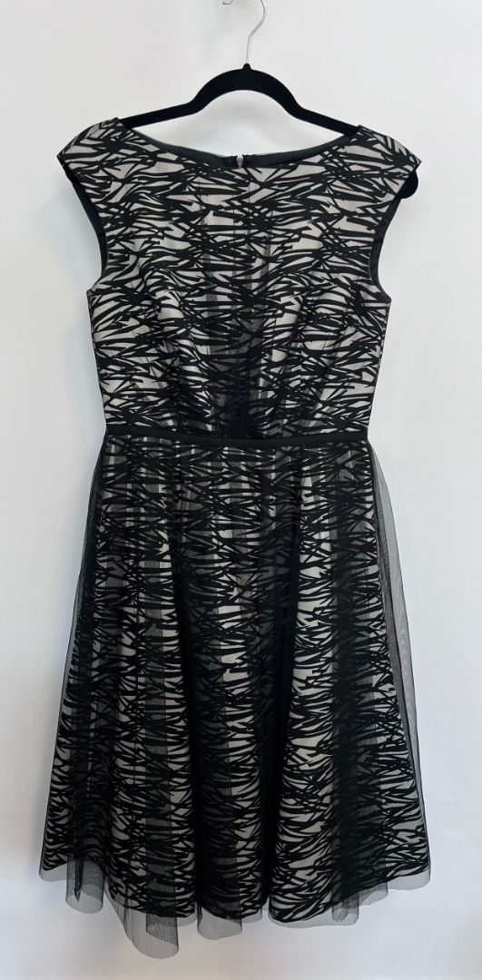 black and white Maggy London a line dress, 6