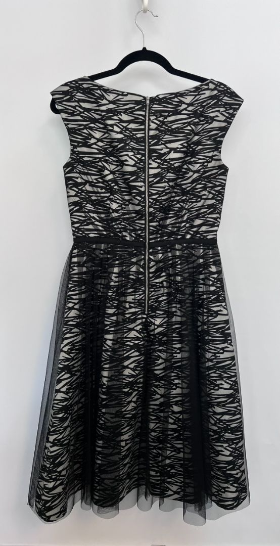 black and white Maggy London a line dress, 6