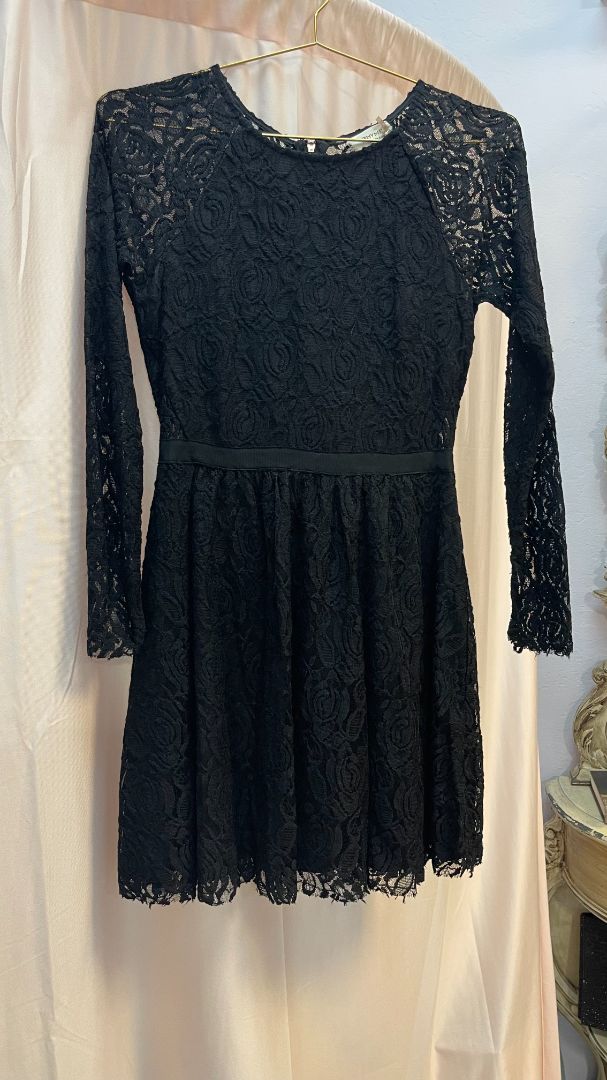 black Rhyme Los Angeles lace long sleeve dress, S