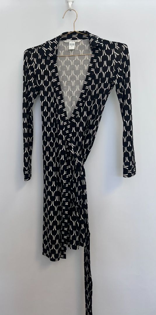 black multi Diane von Furstenberg wrap dress, 0