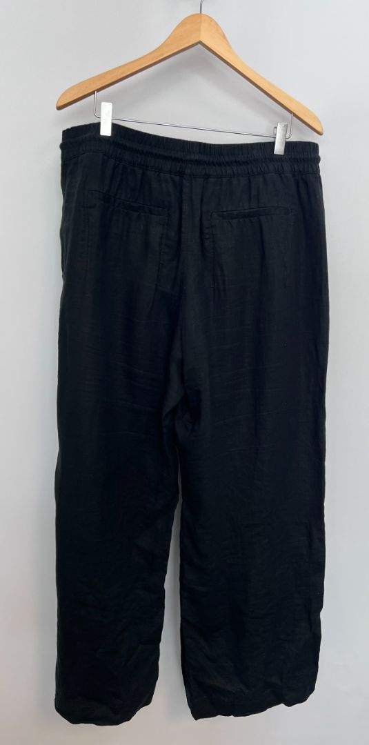 black Athelta linen pants, L