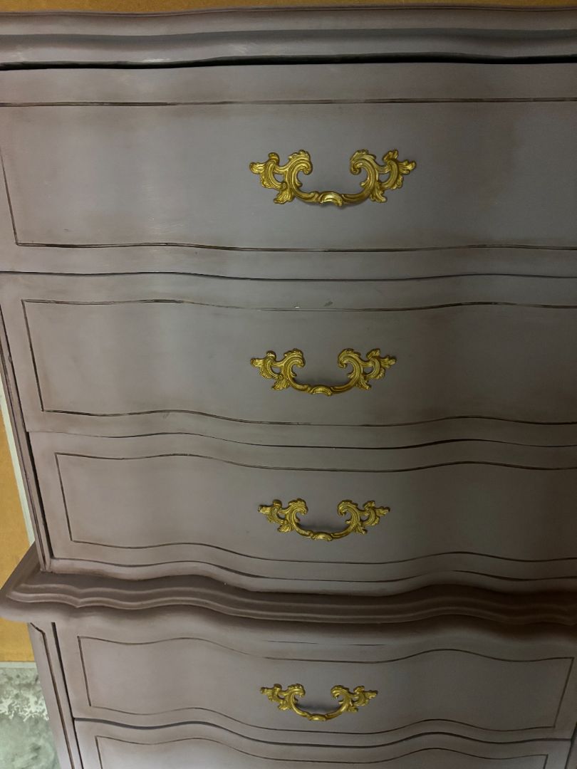 Vintage Lavender dresser (In Store Pick Up Only)