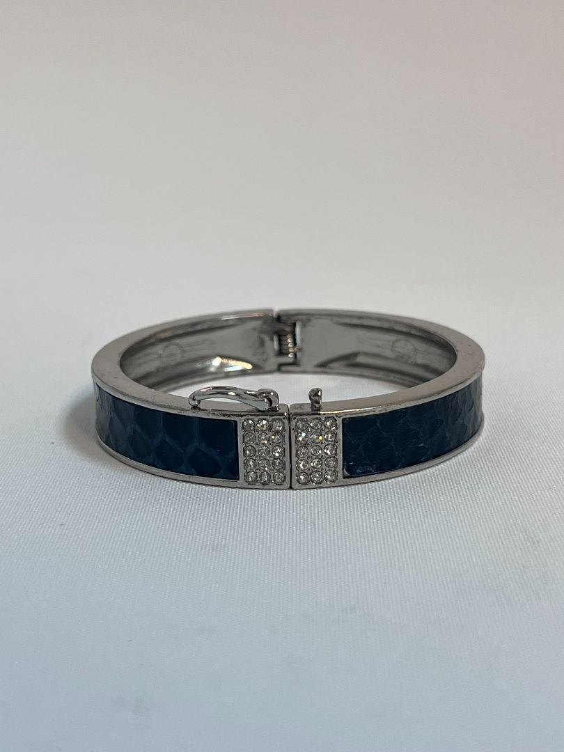 blue Ann Taylor bangle, OS
