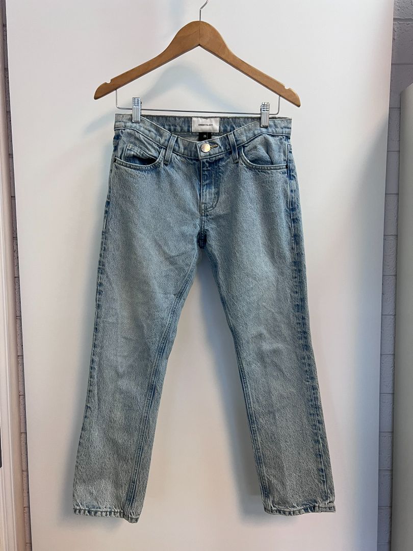 light wash Current/Elliot straight leg, 25