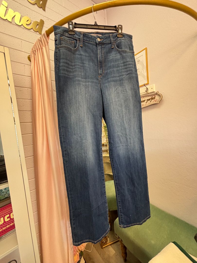 faded indigo Joe's High rise wide leg NWT, 33