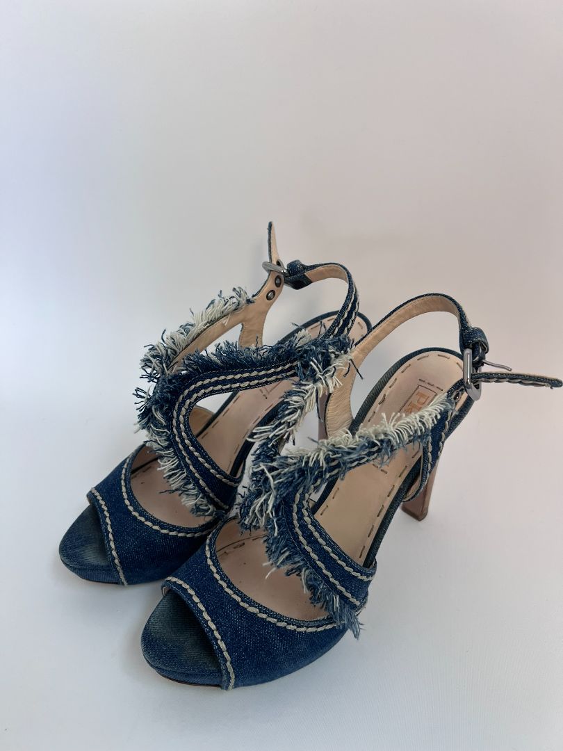 blue wash Prada denim pumps, 39.5 EU