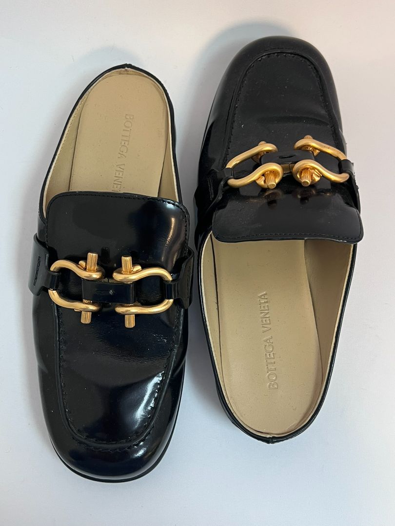 black Bottega Veneta designer mule, 37
