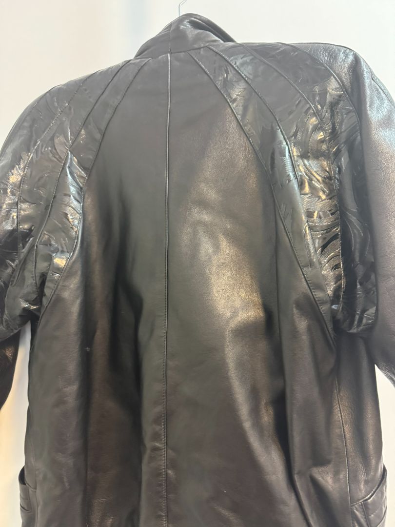 black I.Magnin leather jacket, S