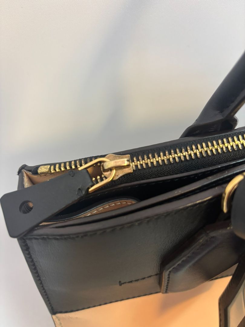 black, navy & rose ballerine Louis Vuitton MM tote bag, Length: 12.2 in (31 cm) Height: 10.2 in (26 cm) Depth: 4.7 in (12 cm) Handle Drop: 4.3 in (11 cm) Strap Drop (optional, if included): 13–21 in (adjustable)