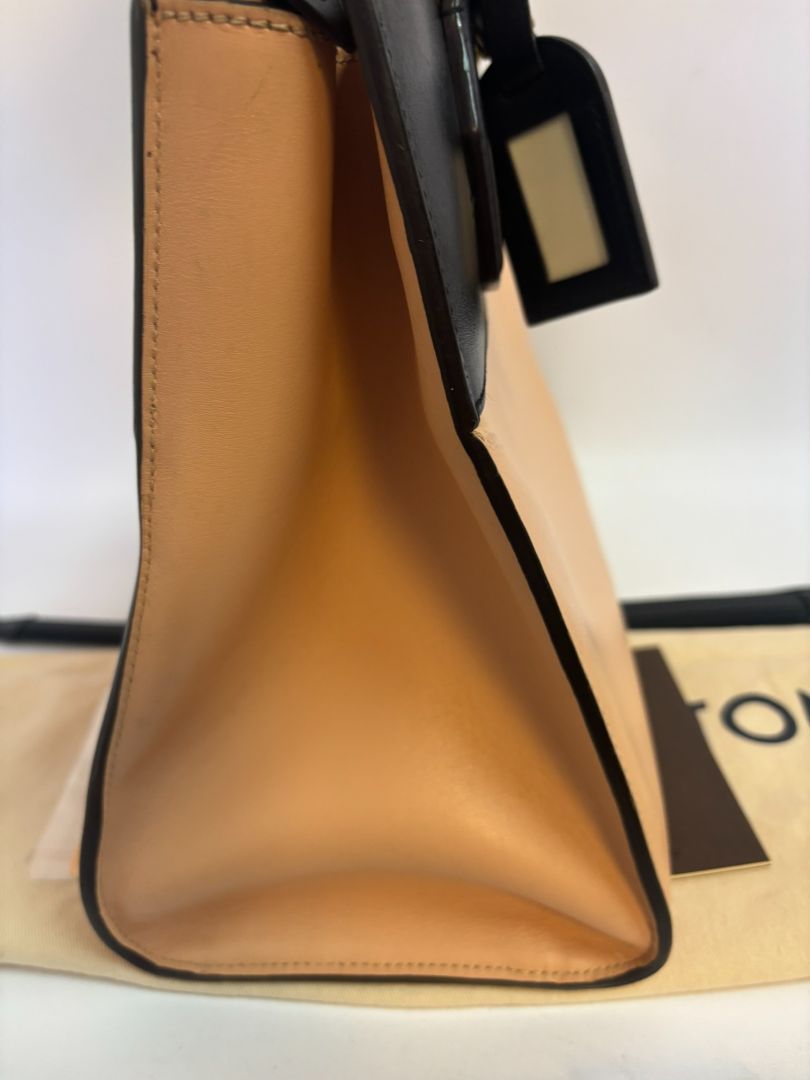 black, navy & rose ballerine Louis Vuitton MM tote bag, Length: 12.2 in (31 cm) Height: 10.2 in (26 cm) Depth: 4.7 in (12 cm) Handle Drop: 4.3 in (11 cm) Strap Drop (optional, if included): 13–21 in (adjustable)